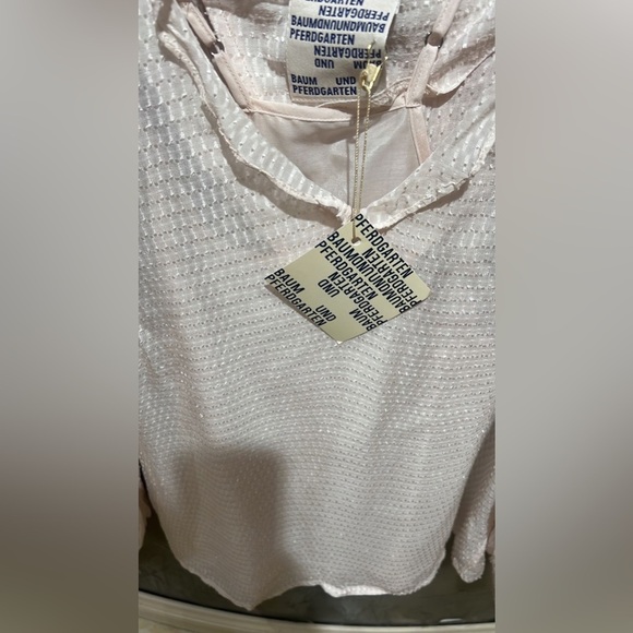 Scandinavian BAUM UND PFERDGARTEN Cream Textured Blouse |size 38 - Picture 4 of 9